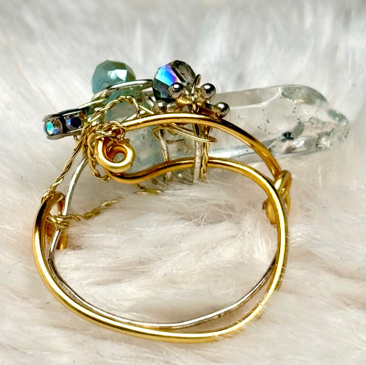 Blue quartz crystal ring a radiated 