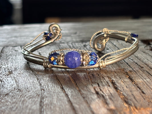Blue Crackle Agate: Lapis Lazuli Bracelet: Evening Star