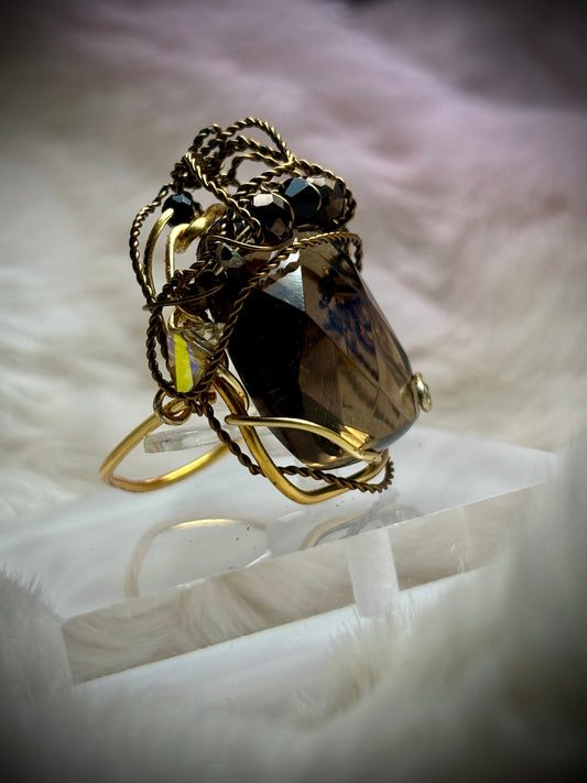 Smoky topaz ring: Gatsby‘s Daisy again 