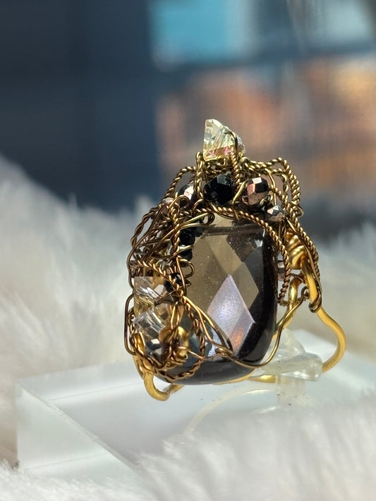 Topaz ring: Gatsby’s Daisy 
