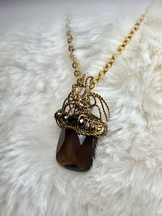 The Velvet Heirloom: vintage topaz pendant (set available)