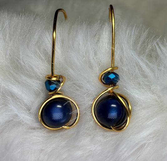 Secret Glow: Cat’s Eye earrings