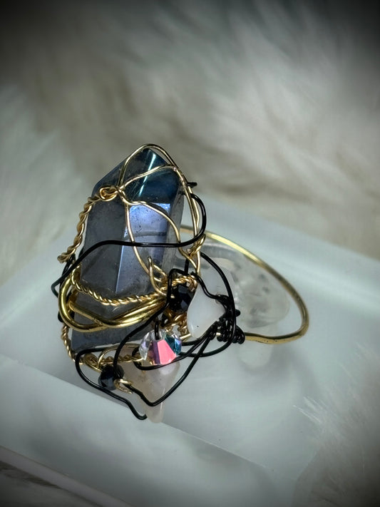 Crystal ring: Armor of light 