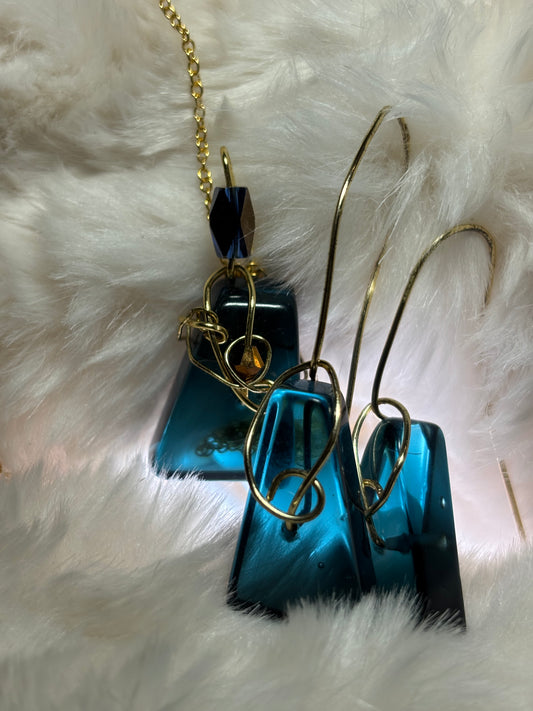 Candy Collection: Blue Hour Twighlight Drops irradiated crystal earring