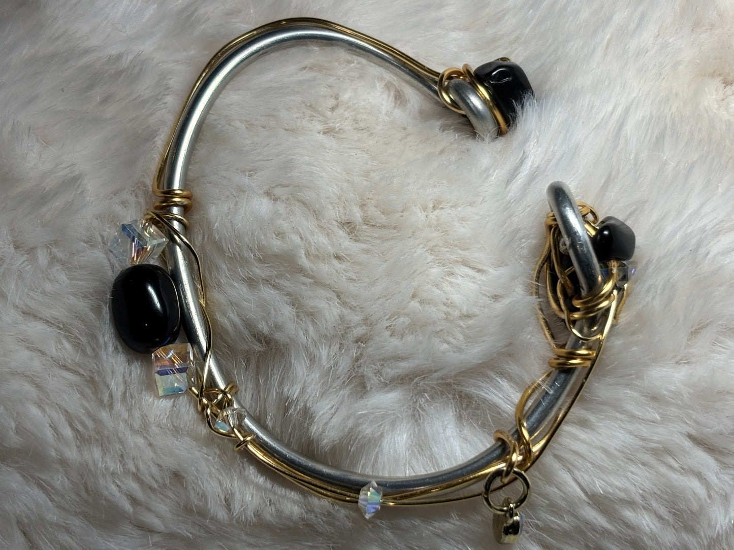 Black Onyx Bracelet: ￼Centered Awareness