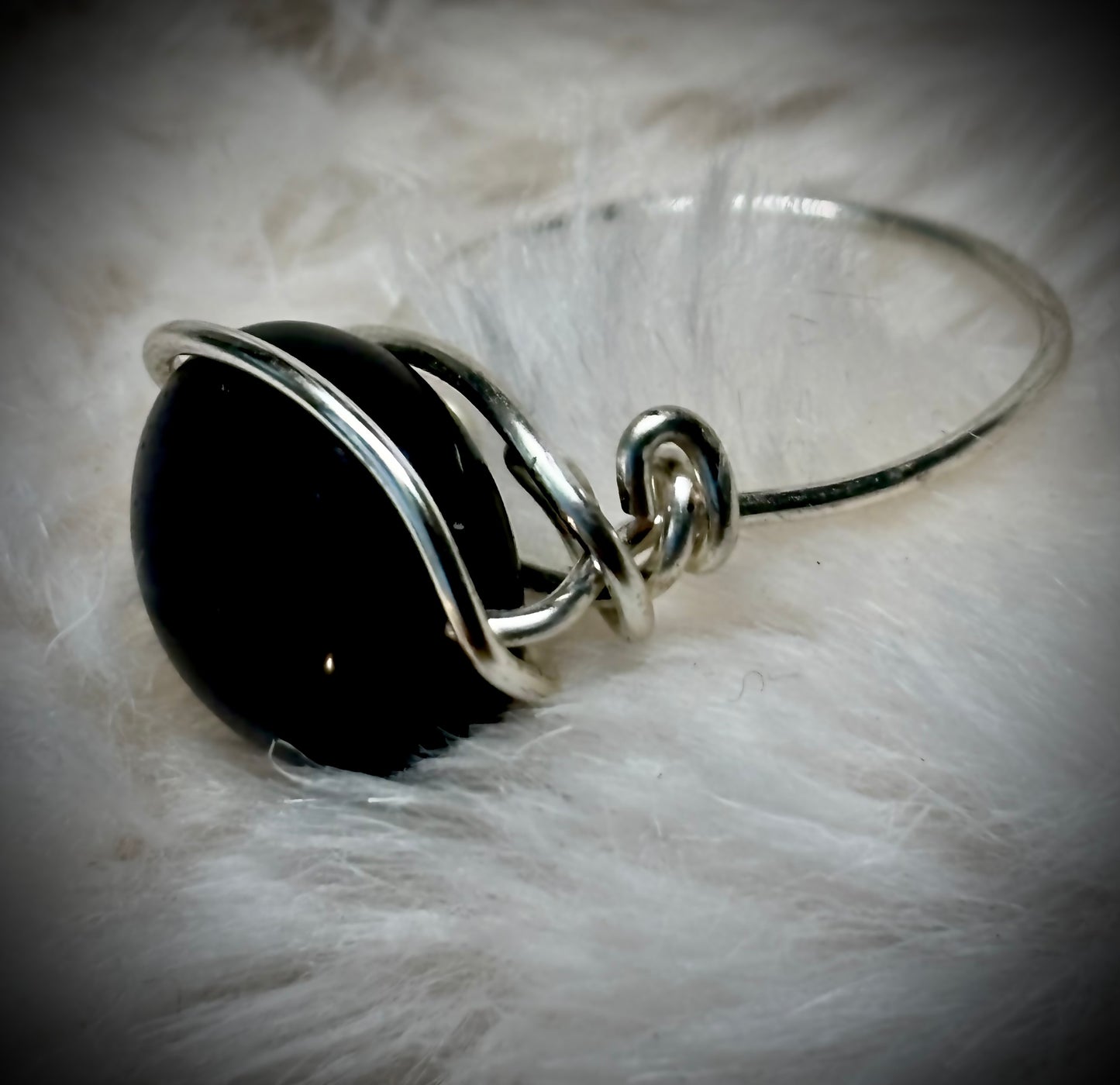 BLACK ONYX RING — SILVER