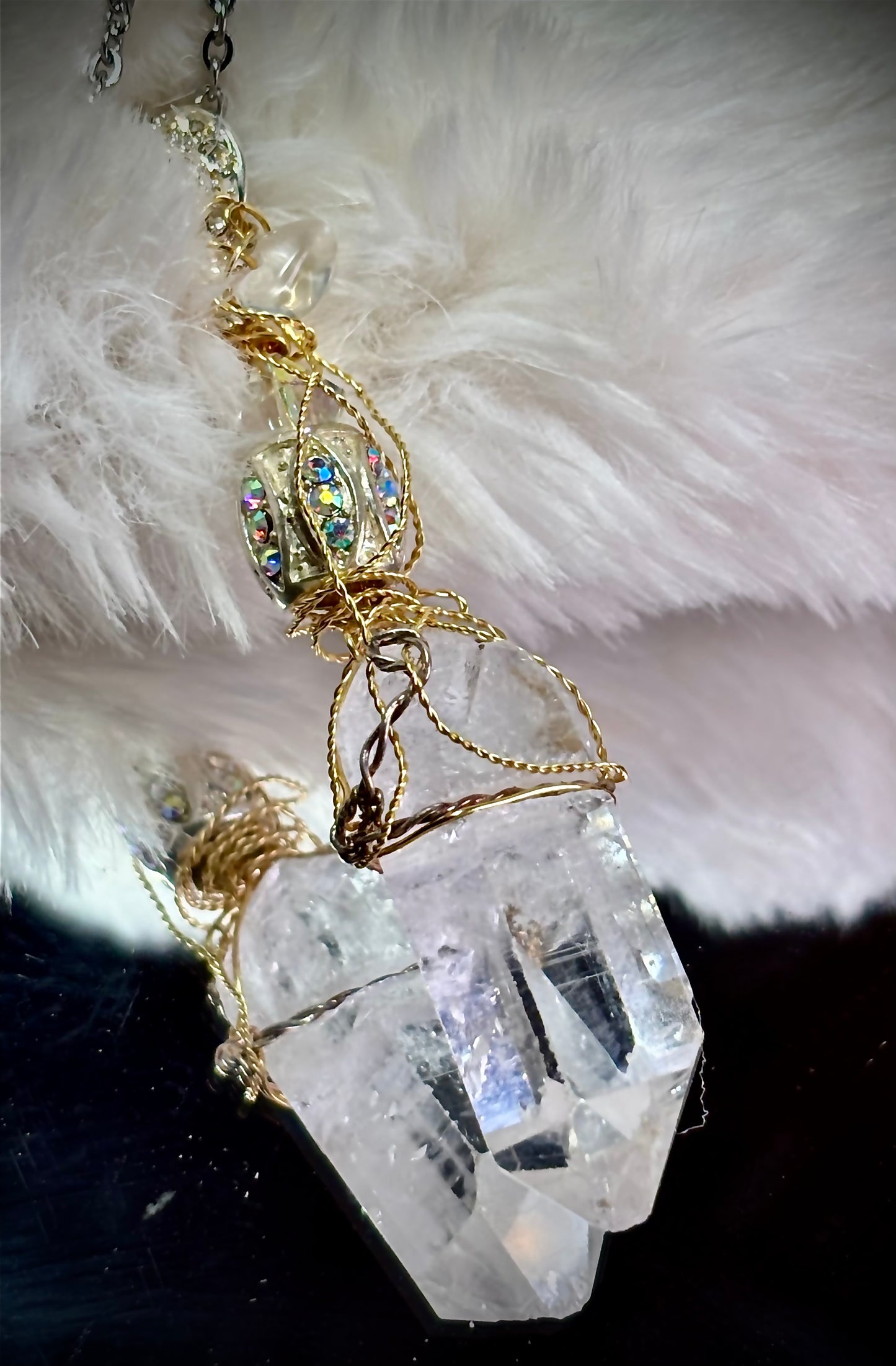 Crystal and quartz, crystal pendant: CRYSTAL CLEAR SPIRIT ￼￼