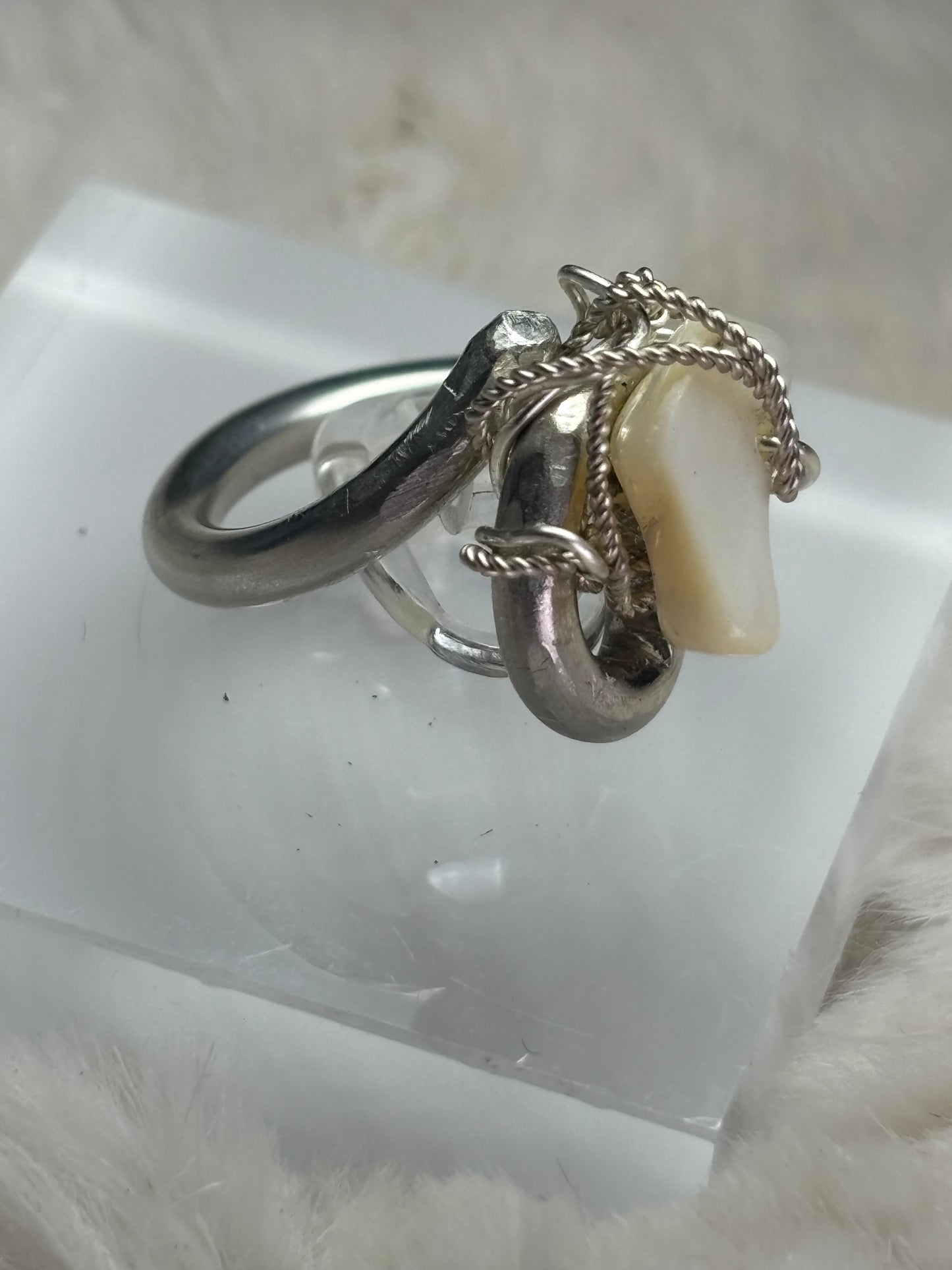 Mother of Pearl, ring: ocean keepsake ￼