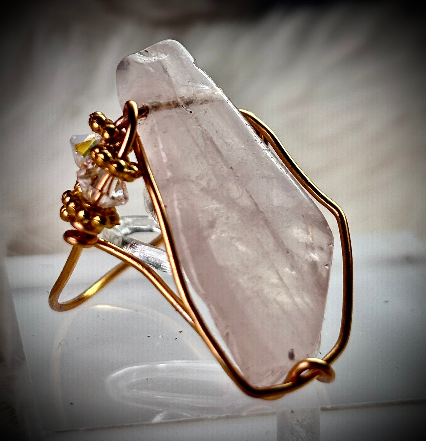 Rose quartz ring: pink rose petal ￼
