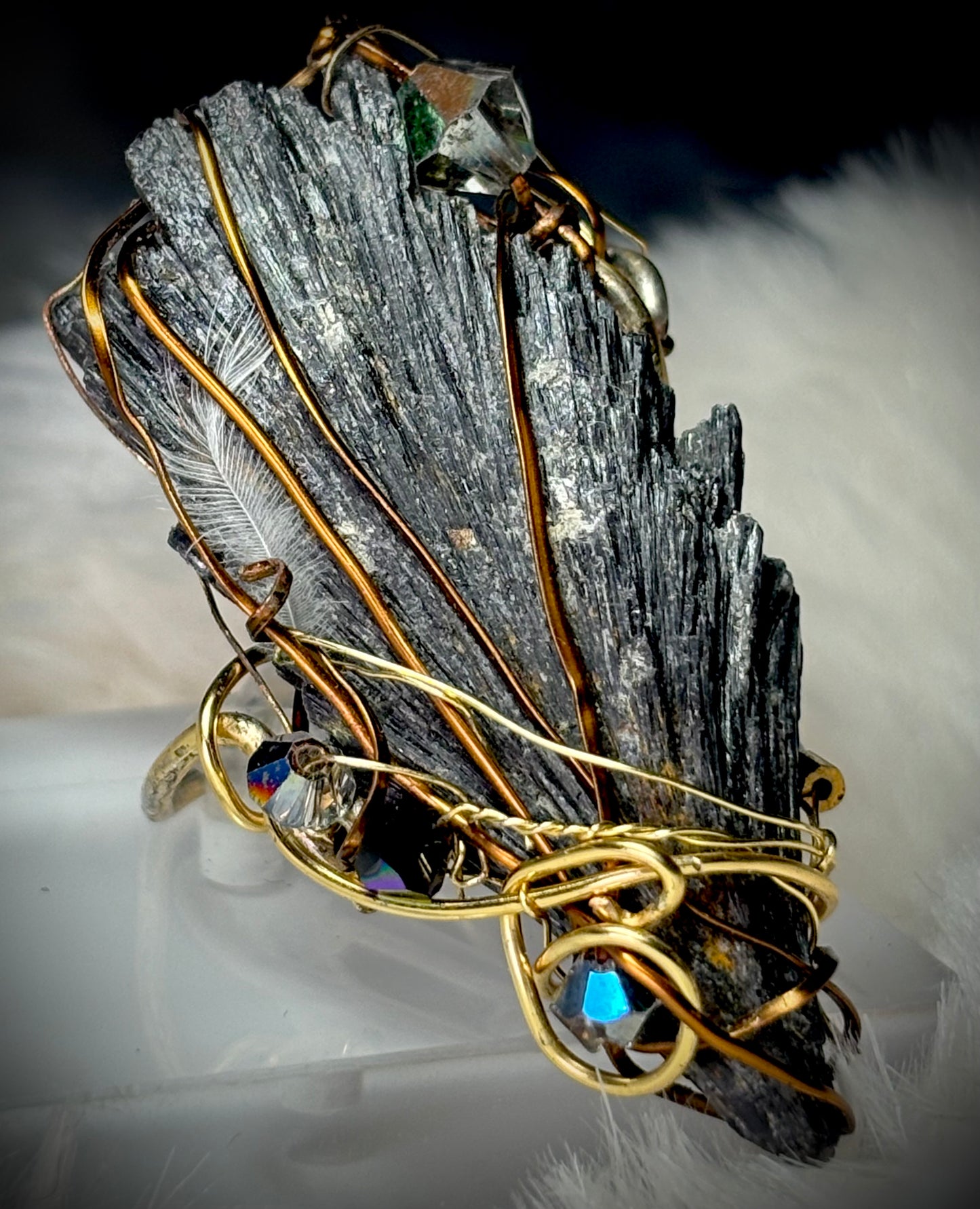 Kyanite ring: thrown of the night realm