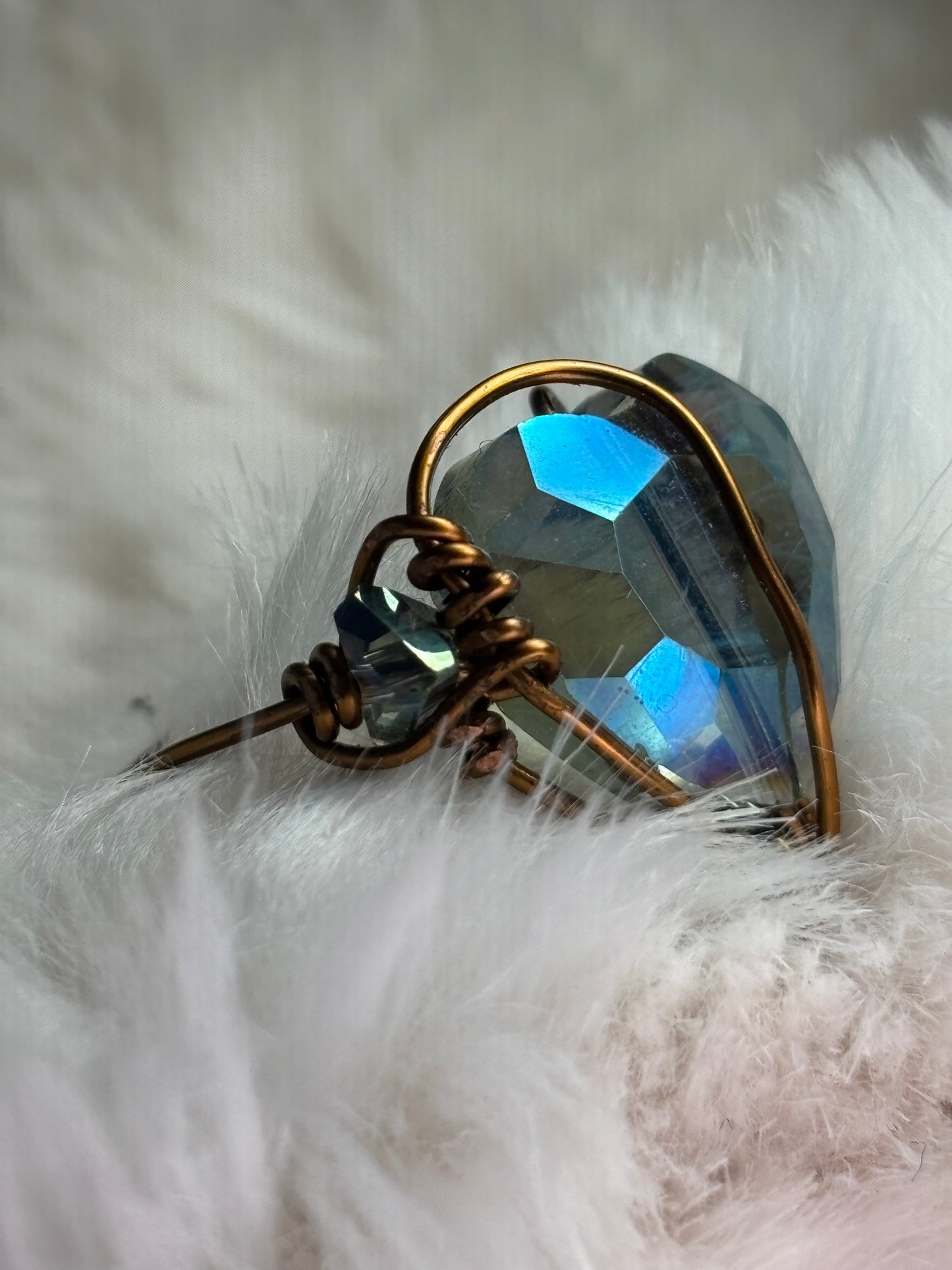 Crystal green heart ring