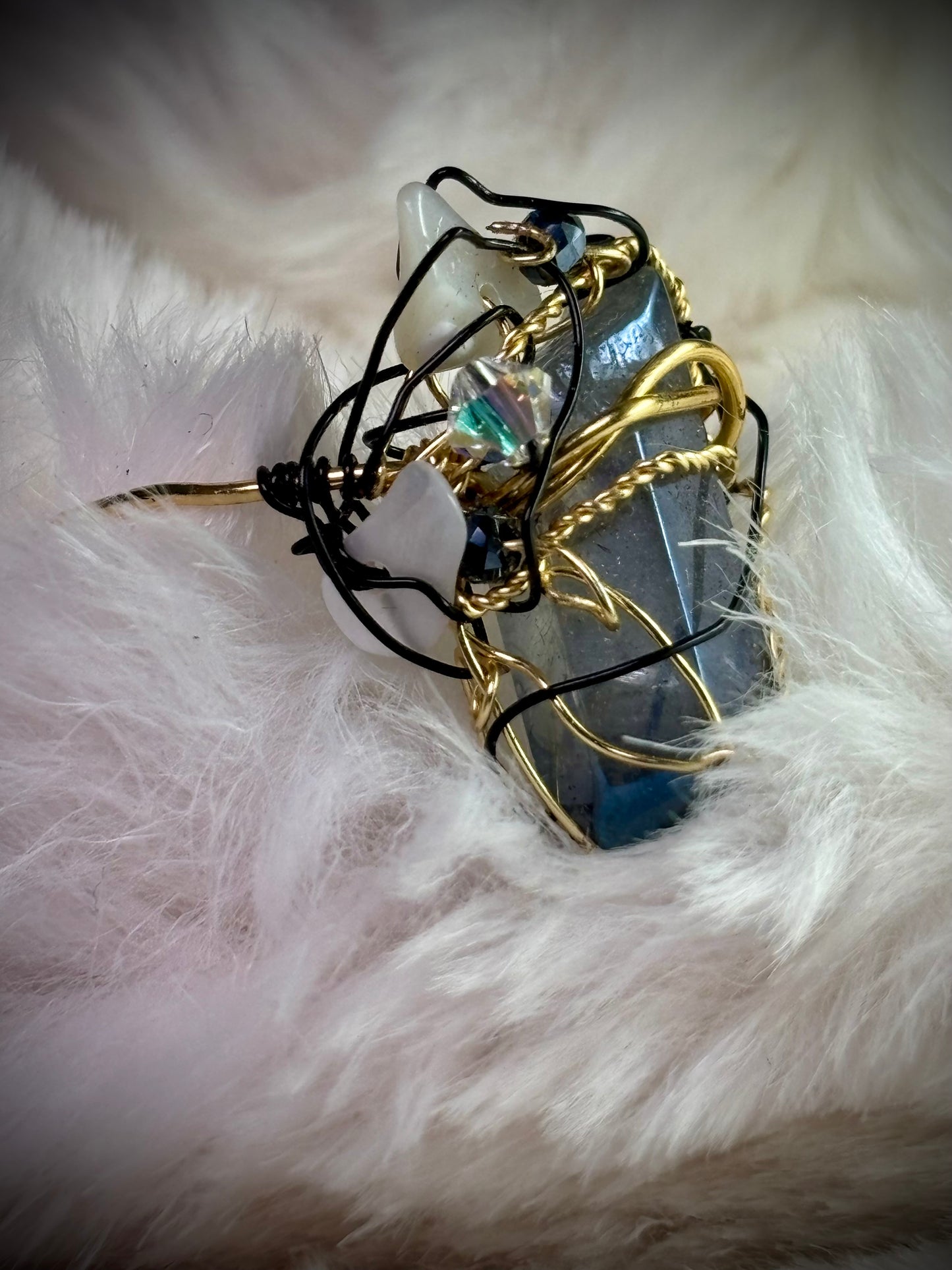 Crystal ring: ￼Armor of light ￼