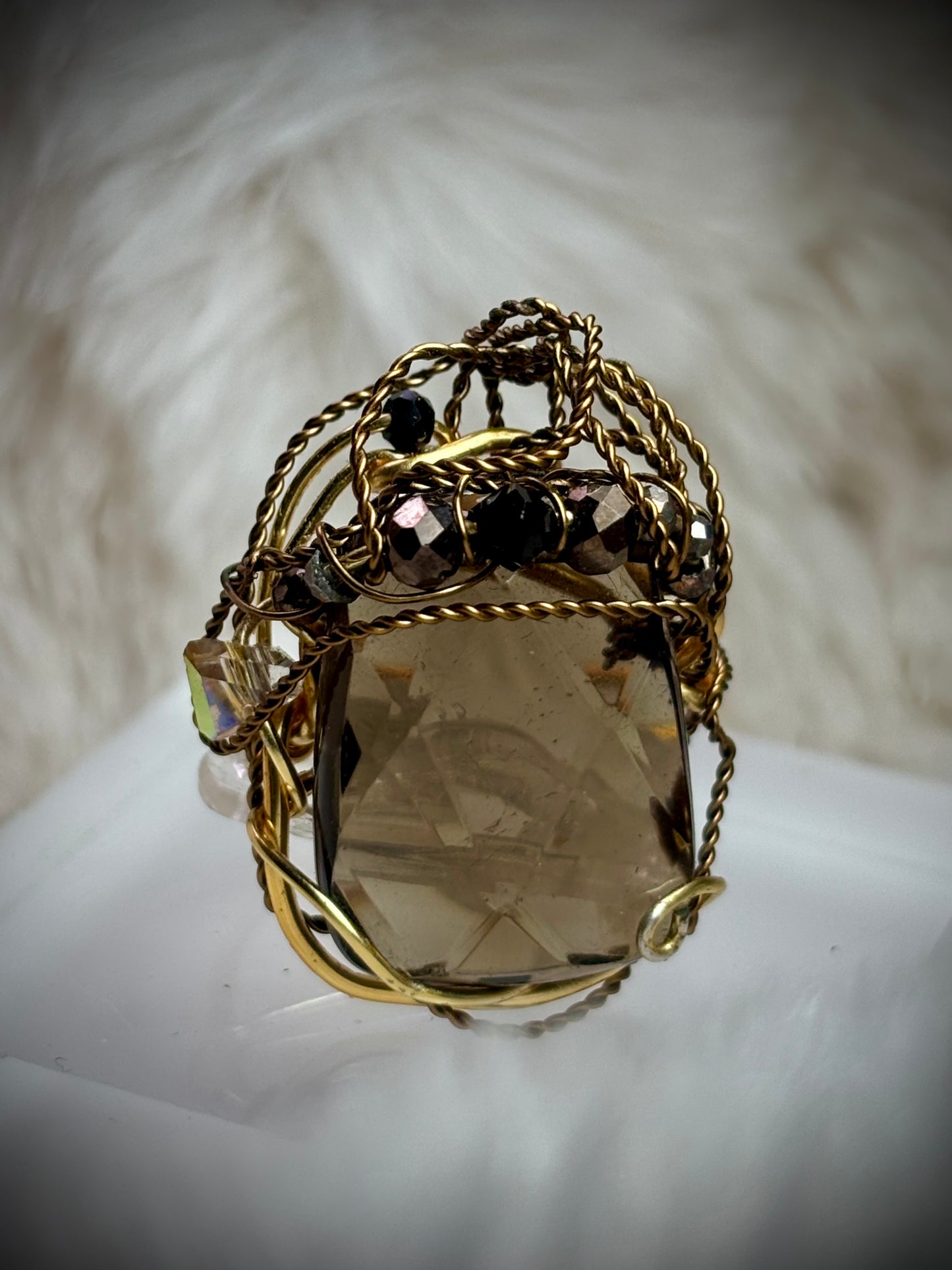 Smoky topaz ring: Gatsby‘s Daisy again ￼