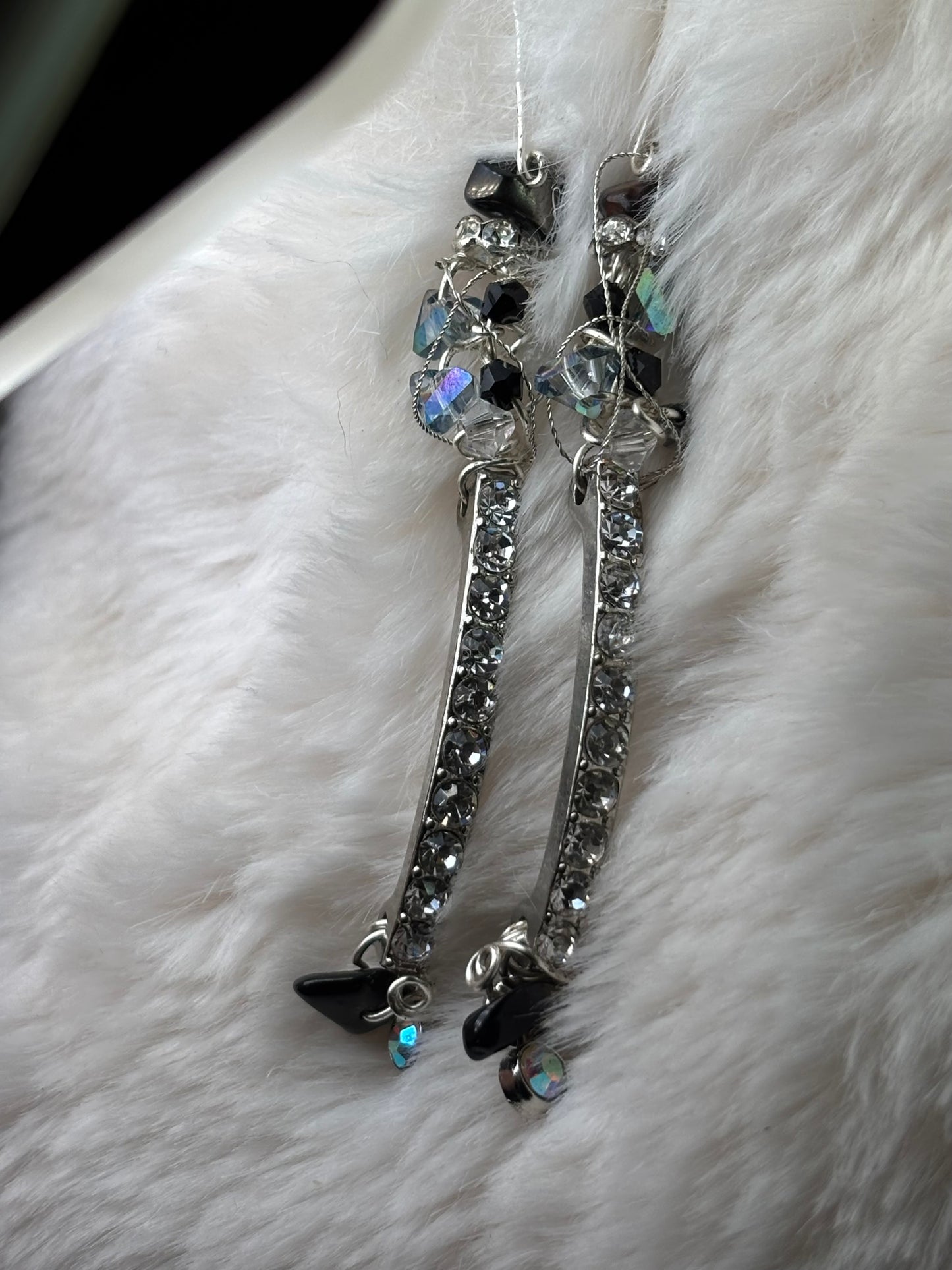 Pure old Hollywood…A Star Is Born: rhinestone crystal earrings