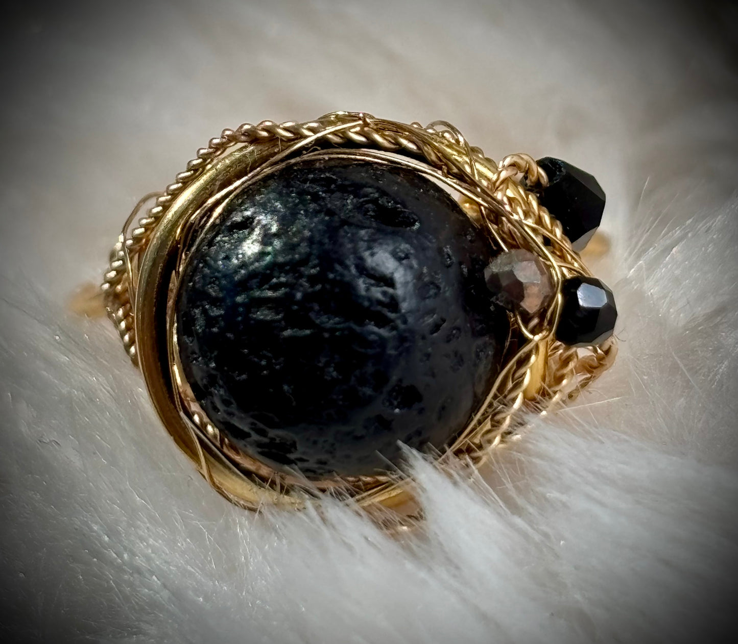 Lava tribal royal ring