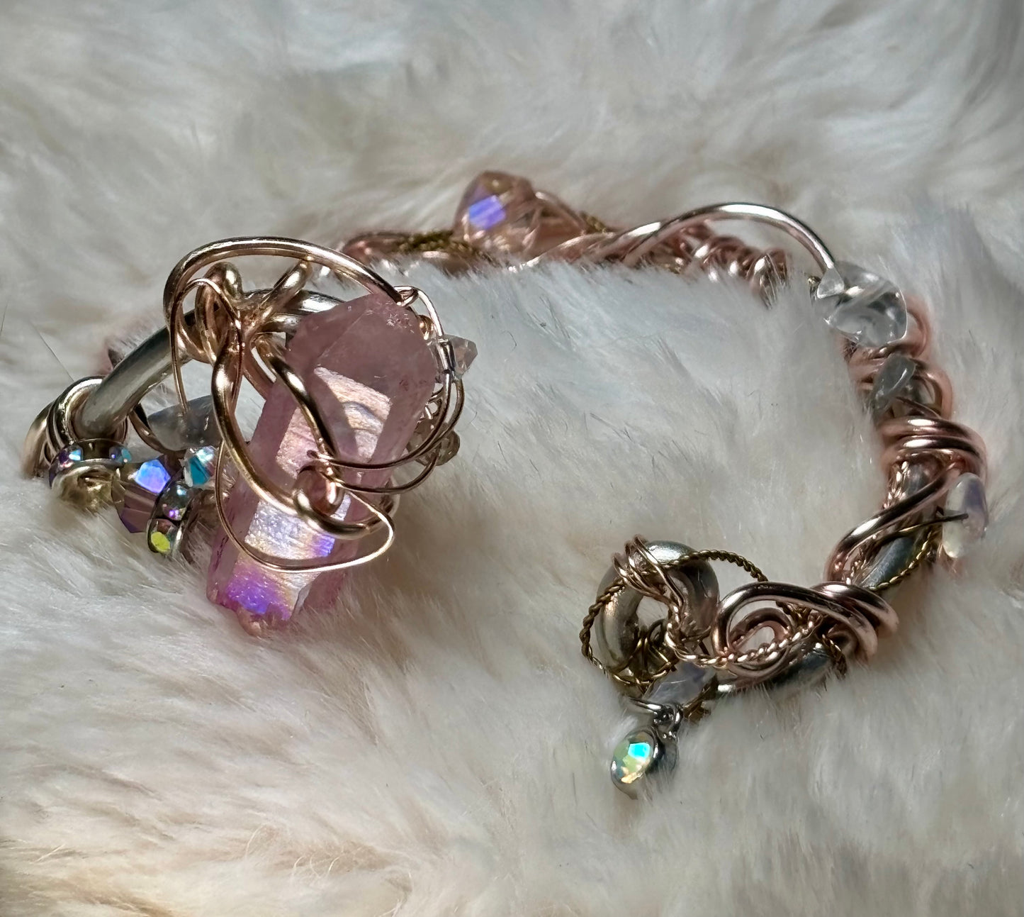 Pink crystal bracelet: heal my heart ￼