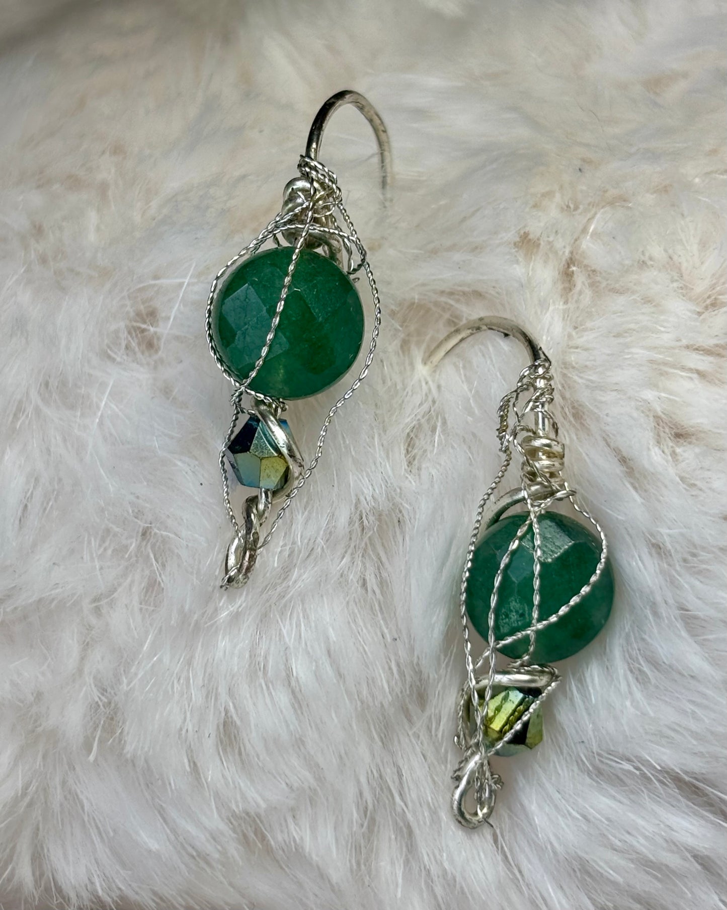 Evergreen guardian: nephrite pendant (set available )￼￼