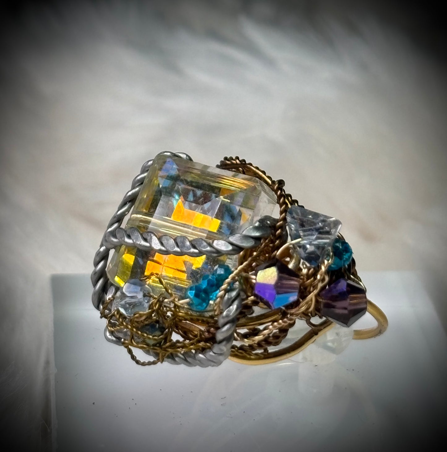 ROYAL TREASURE: RING