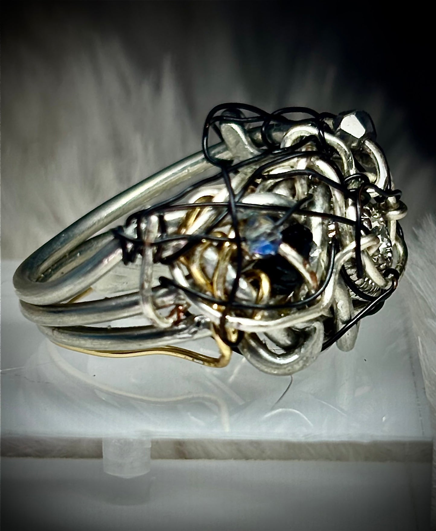 Diamond rhinestone, silver ring: powerful