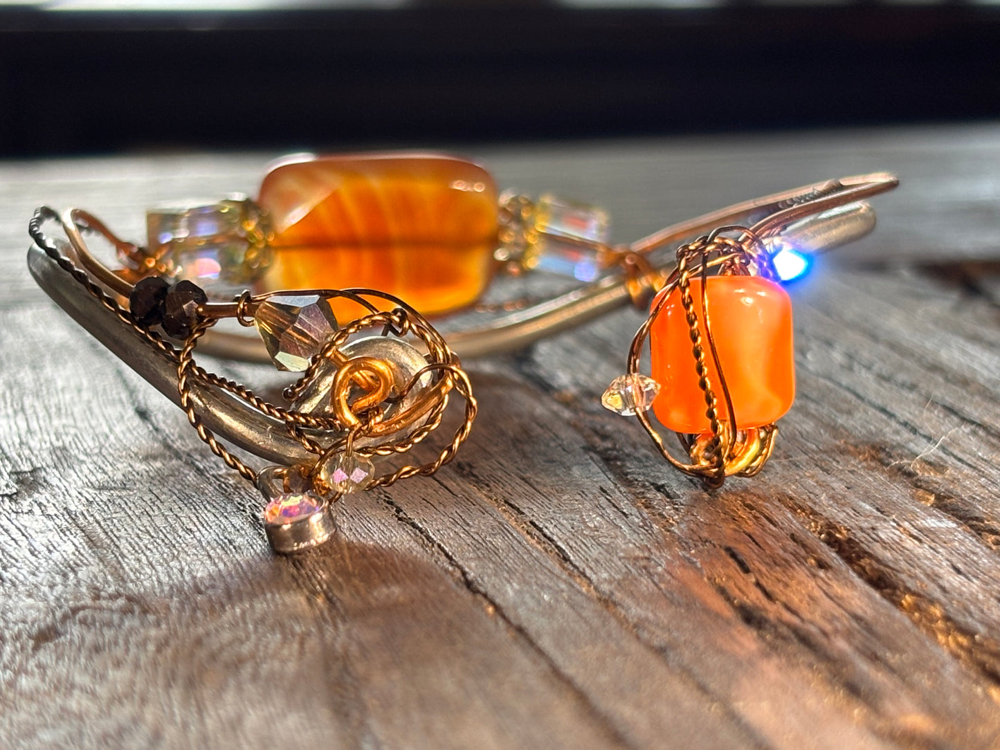 Carnelian Bracelet: Golden Focus