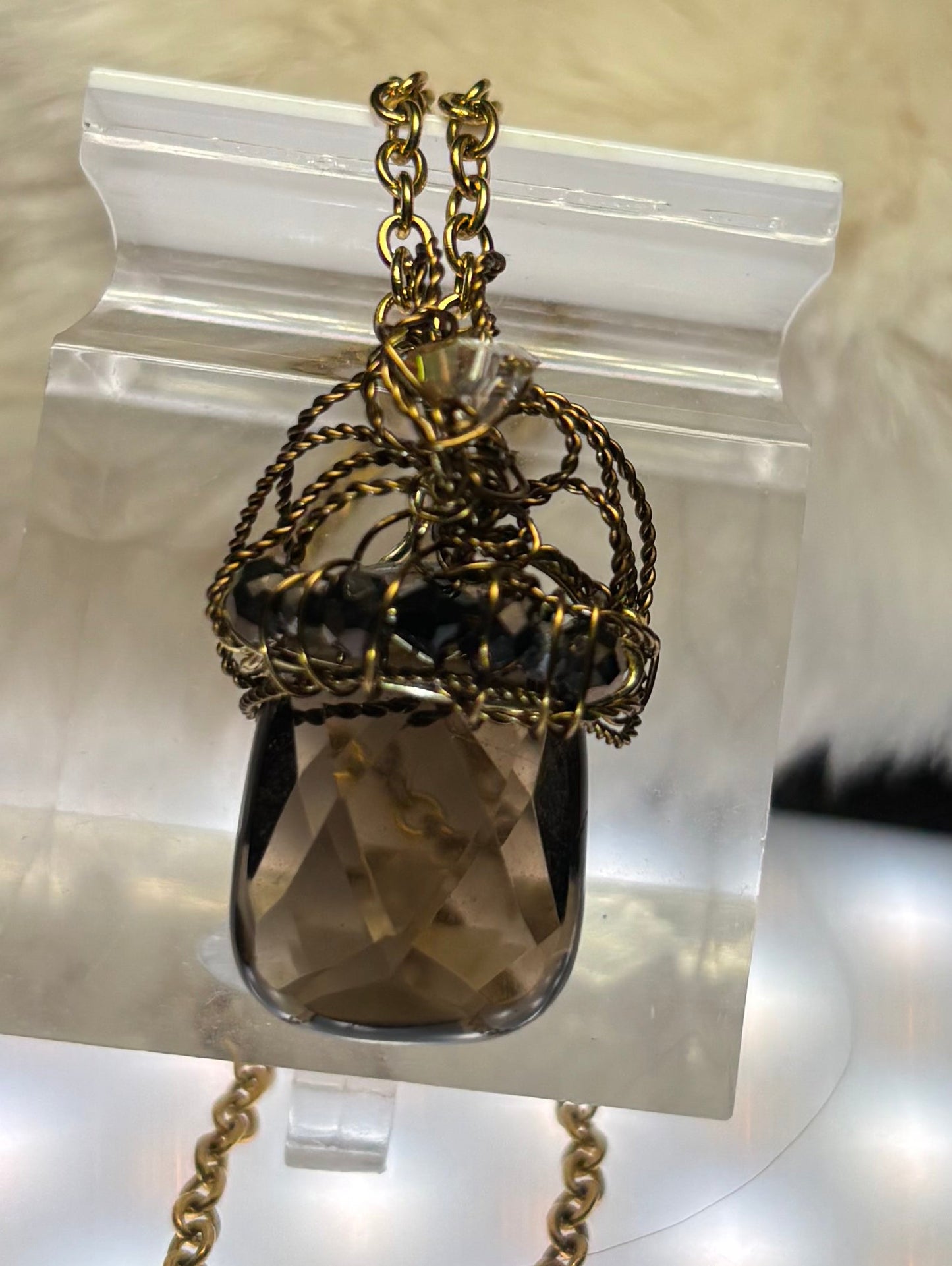 The Velvet Heirloom: vintage topaz pendant (set available)￼