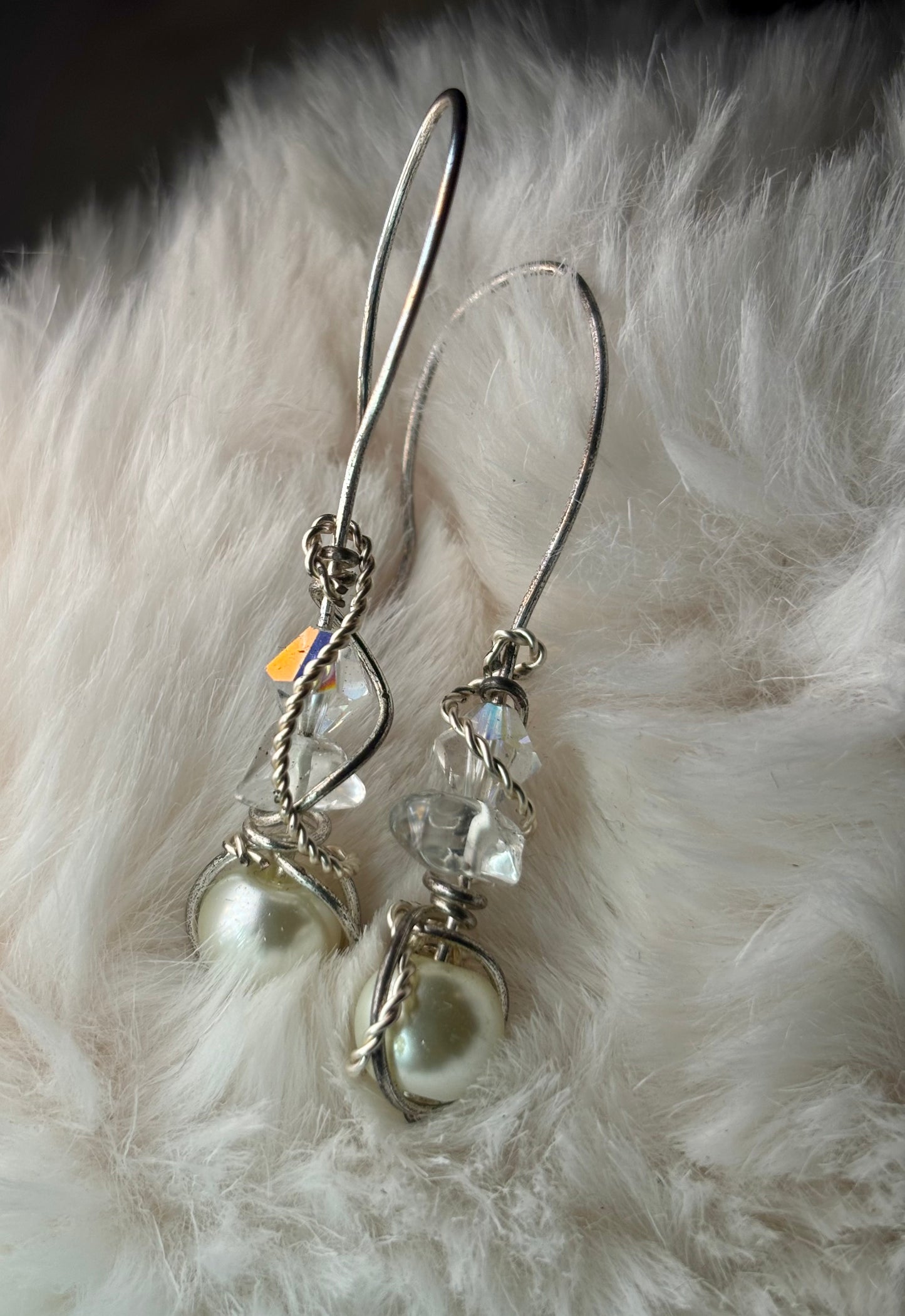 Moon Secrets:    Pearl Earrings