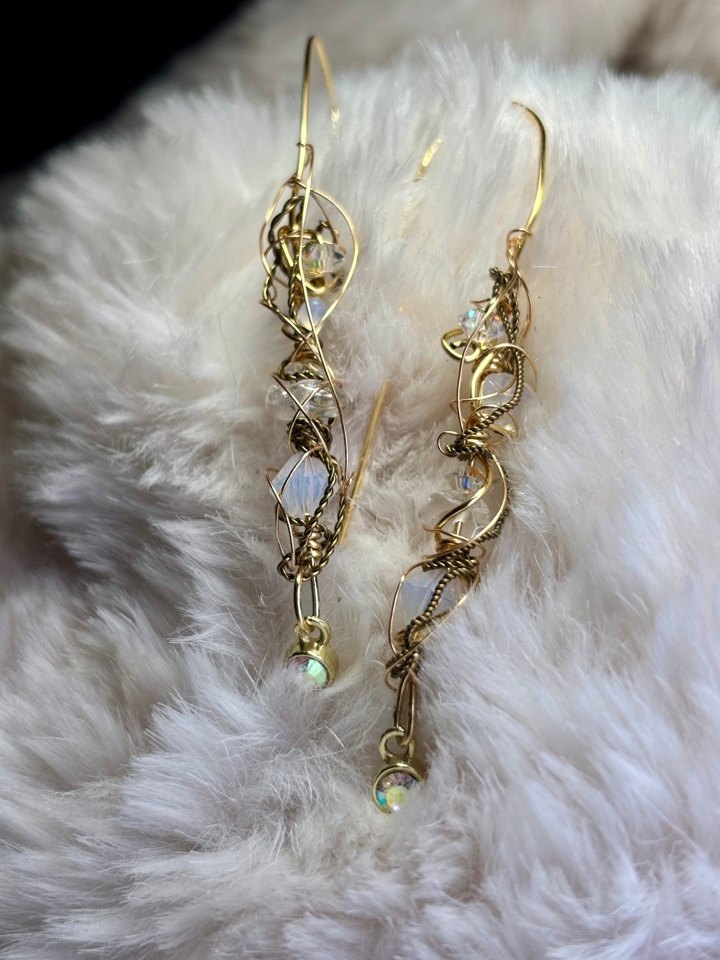 Moonlit Icicles: elegant drop earrings