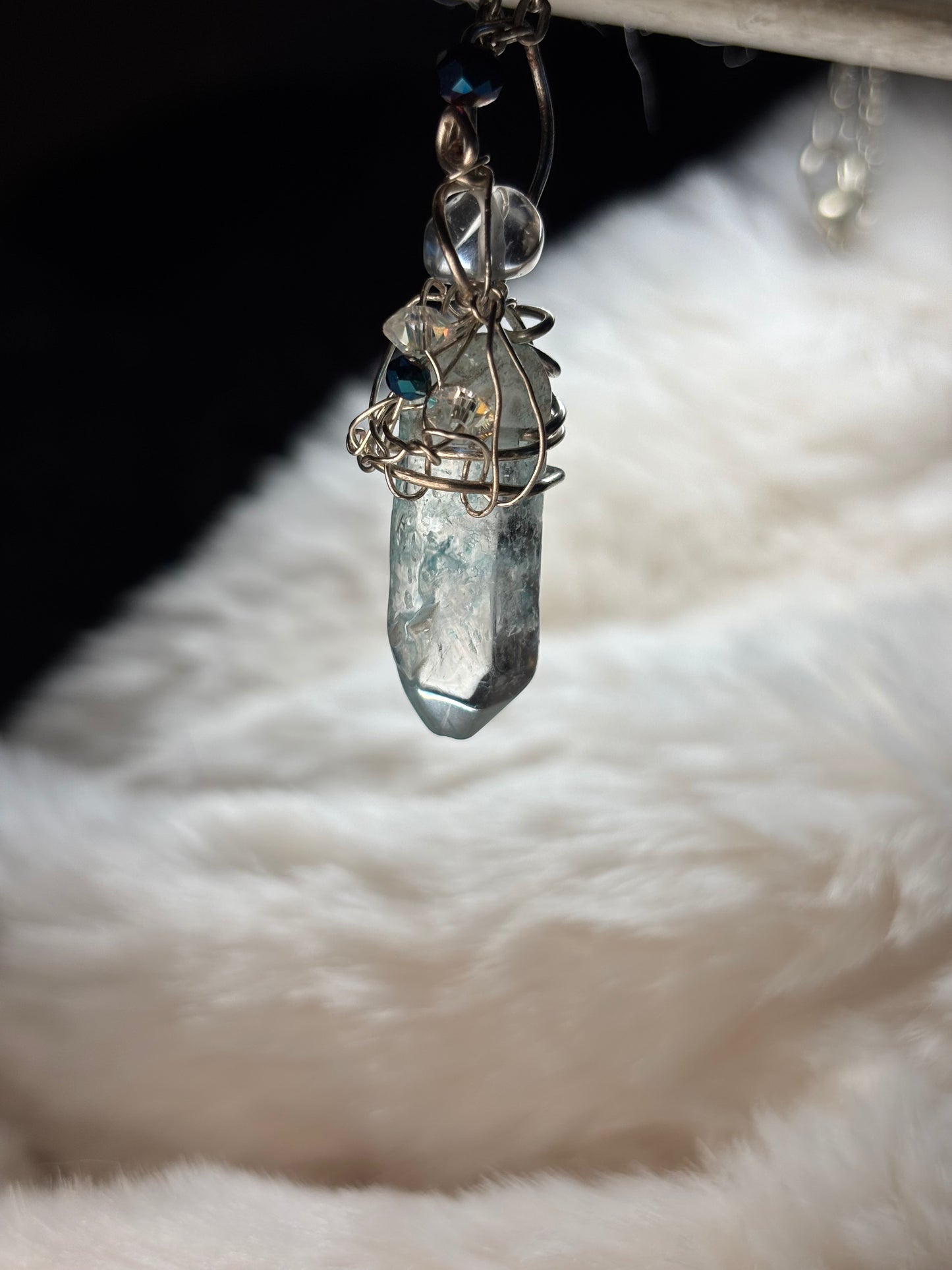 Frozen waters of the first age pendant (set available)