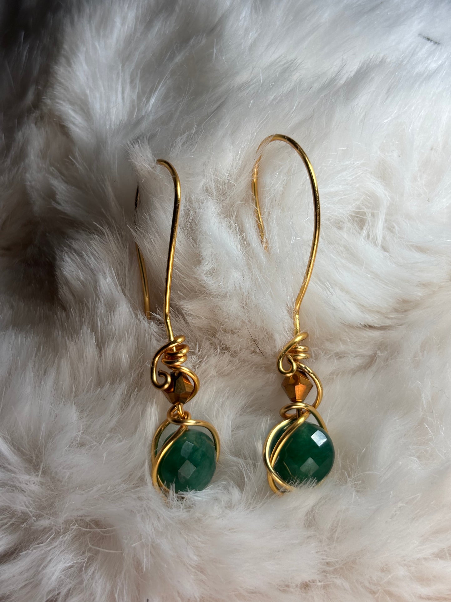 Evergreen Queen: Nephrite earring/pendant set