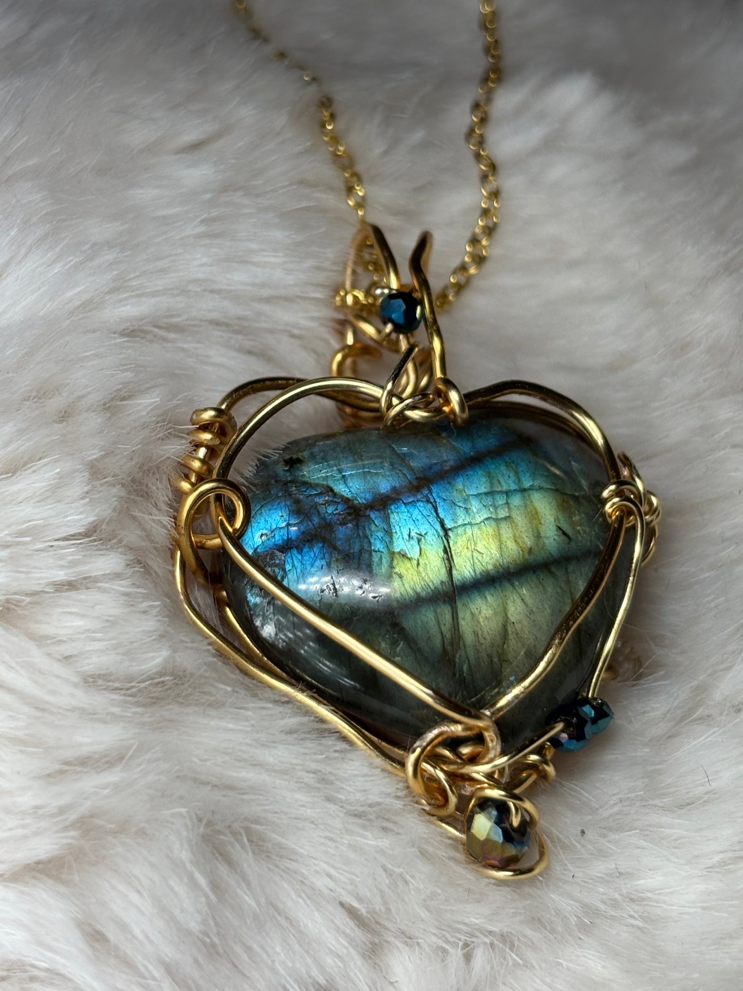 Heart of the Hidden Waters / Heart of the Hidden Meadow

All My Heart Collection: Reversible Labradorite pendant