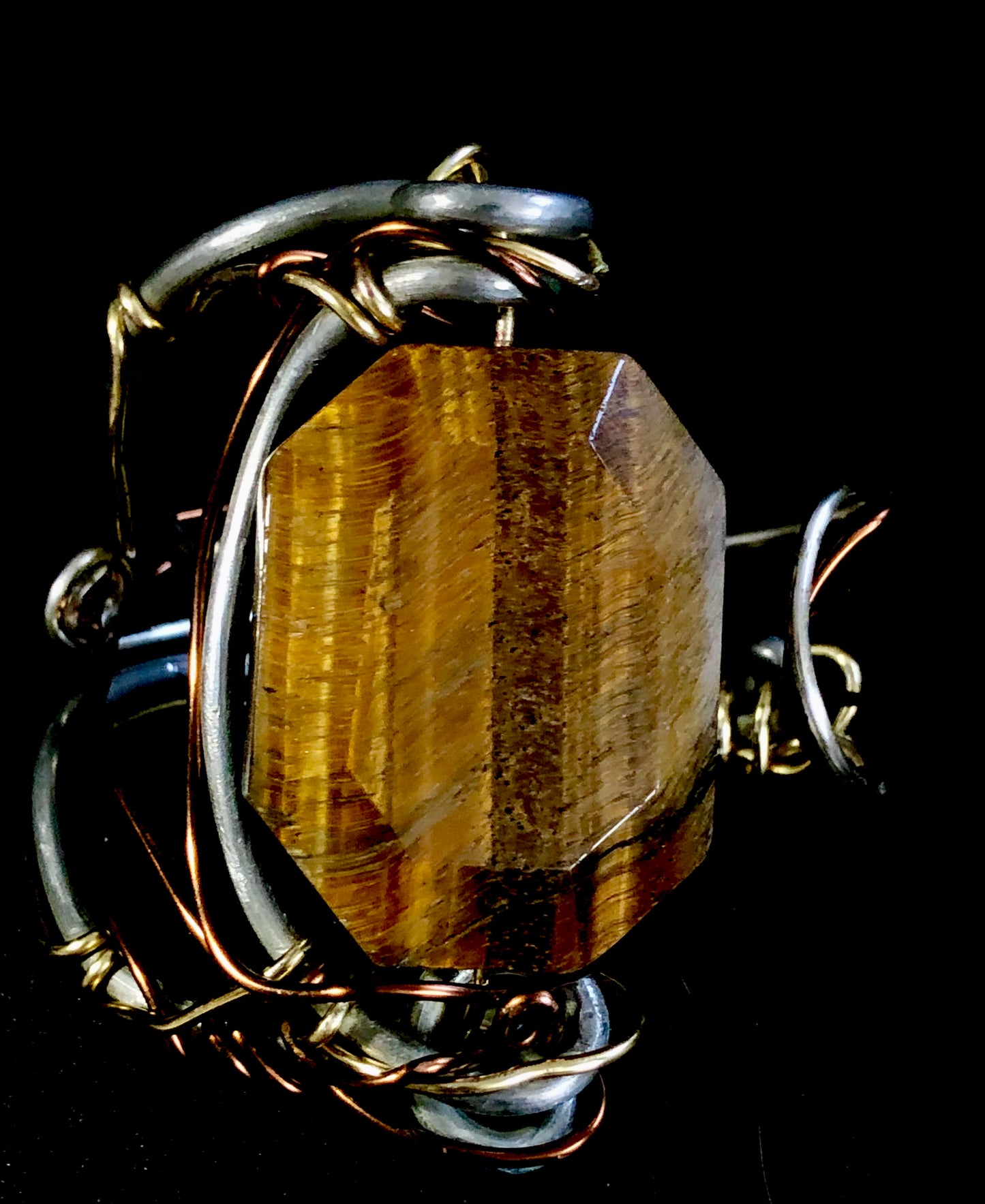 Tiger eye braclet